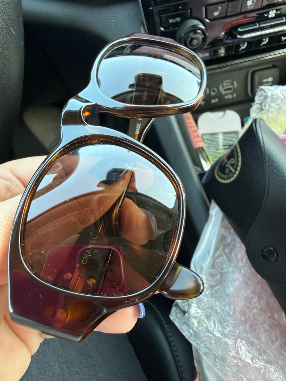 CHANEL Tortoiseshell Brown Oversized Round Sunglasses